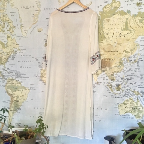 Forever 21 Embroidered Dress - Picture 5 of 5